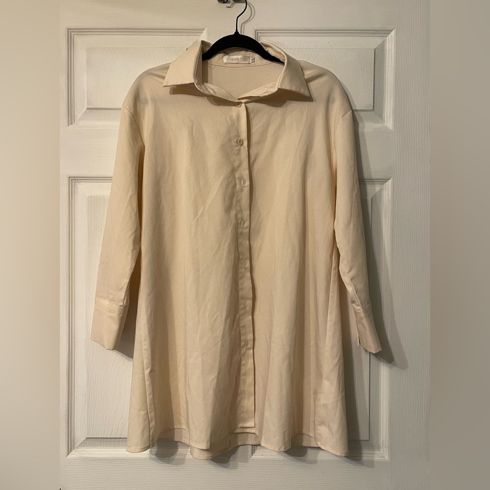 Classic Cream Button-Down Tunic Shirt - Women's